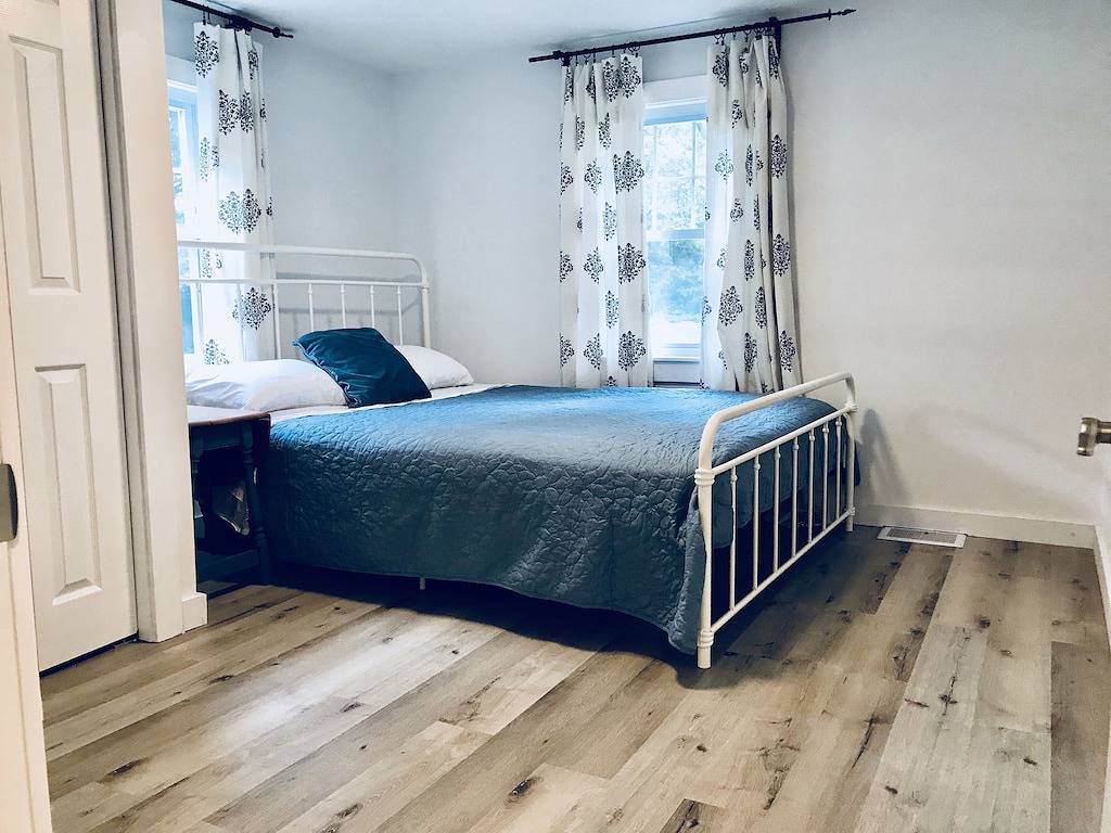 3 Br 1. 5 Bath Neu renoviertes Haus am Radweg und in der Nähe von Stränden in Harwich, Cape Cod