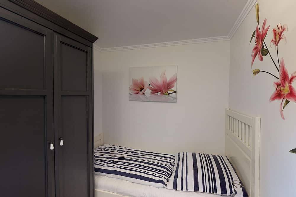 Ganze Wohnung, Ferienwohnung \"Sturmfrei 1\" in Wenningstedt, Sylt