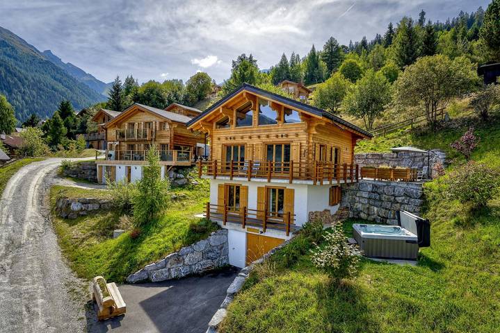 Chalet für 10 Personen, mit Garten, kinderfreundlich - 1