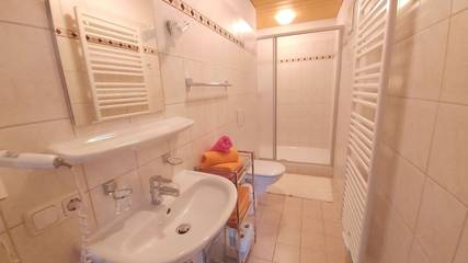 Bungalow für 4 Personen in Bad Mitterndorf, Liezen und Umgebung, Bild 2