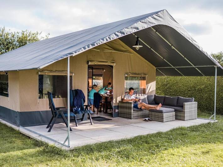 Tienda para 5 personas, con Terraza y Jardín en Begur