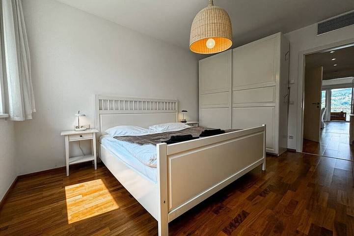 Ganze Wohnung, 2. Bedroom Apartment, Terrace, Private Lake Access in Velden am Wörther See, Villach-Land