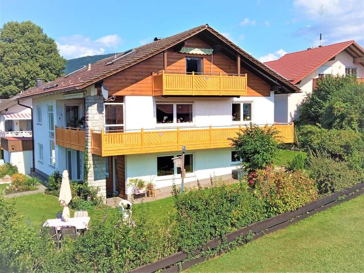 Ferienhaus für 2 Personen, mit Balkon und Garten in Bad Kötzting