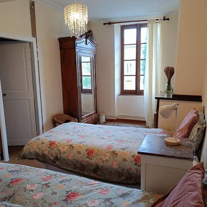 Location de vacances pour 4 personnes, avec terrasse et jacuzzi, adapté aux familles à Sonnac-sur-l'Hers - 3