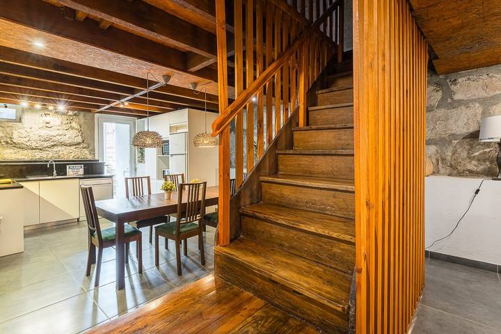 Geheel appartement, Vakantieappartement voor 2 personen in Miragaia (Porto), Porto District