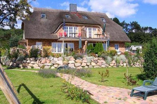 Ferienwohnung für 2 Personen, mit Garten und Terrasse, mit Haustier - 1
