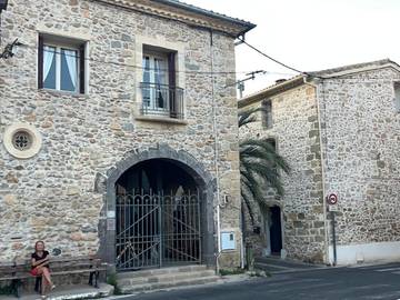 Gîte pour 6 personnes, avec vue et terrasse à Pinet (homonymie)