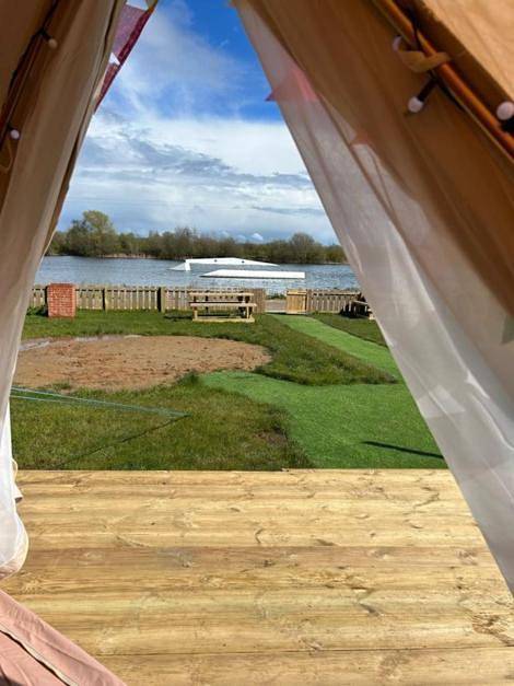 Tent (6 People) in Derbyshire