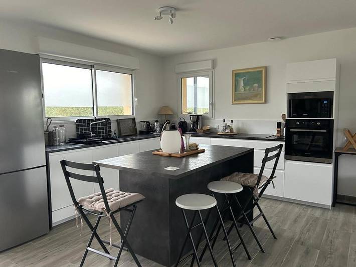 Gîte pour 6 personnes, avec terrasse ainsi que piscine et jardin, animaux acceptés à Saint-Ambroix - 3