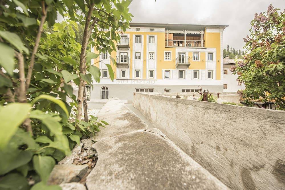 Ganze Wohnung, Ferienwohnung Münsterhof 70m² in Val Müstair, Unterengadin