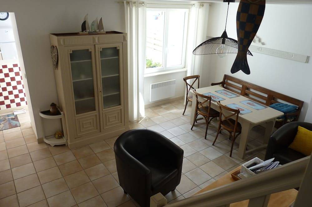 3* vacation home by the sea in Treffiagat, Region de Quimper