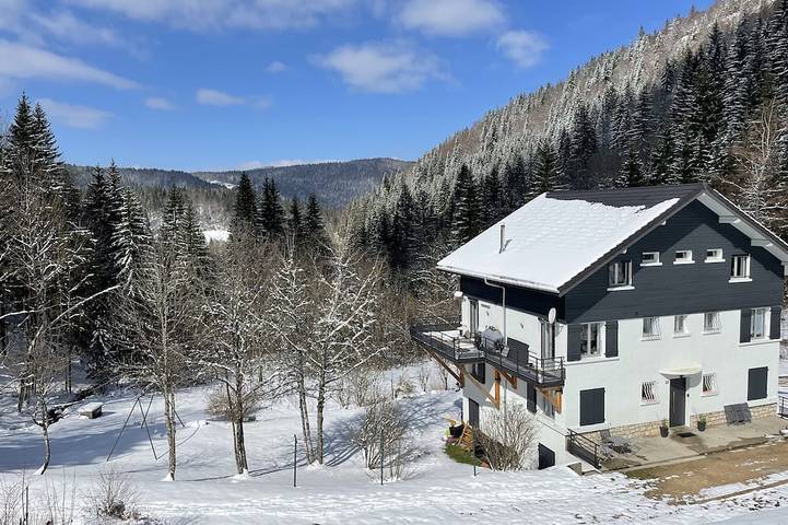 Chalet pour 5 personnes, avec jardin et terrasse - 1