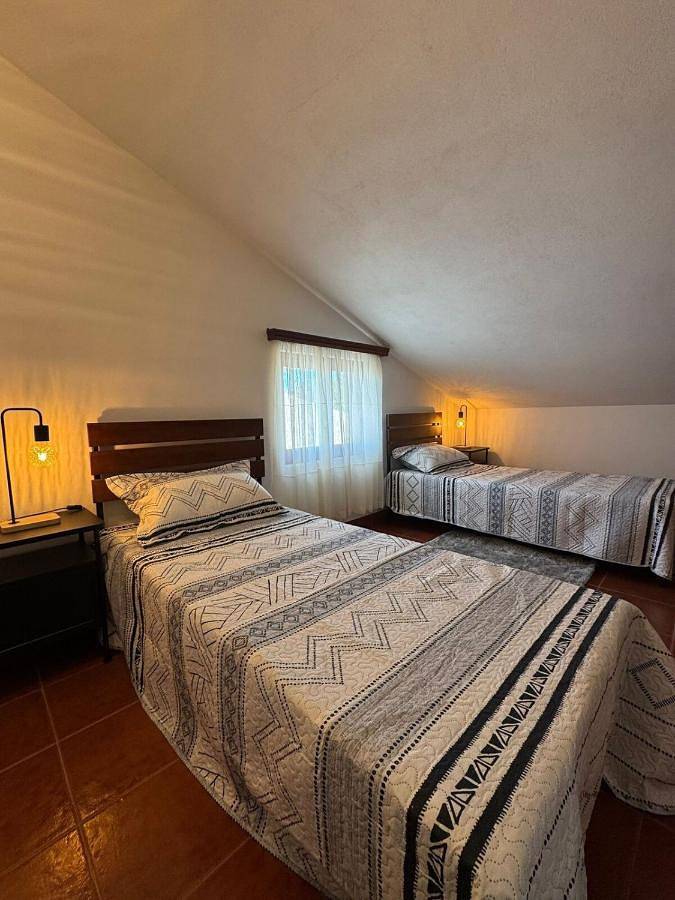 Two-Bedroom House in São Martinho do Porto, Leiria distrito