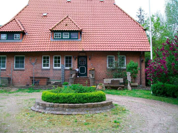 Ferienwohnung für 4 Personen, mit Garten und Ausblick in Breiholz