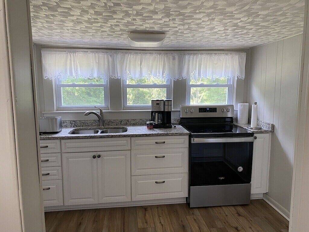 The Old Farmhouse near Pisgah National Forest entrance in Brevard, Transylvania County