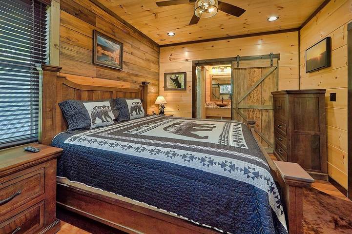Chalet for 14 people, with hot tub and terrace in Great Smoky Mountains National Park