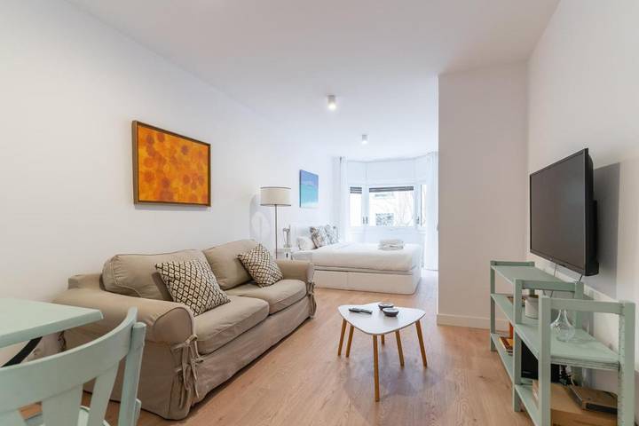 Appartement de vacances pour 2 personnes, avec jardin et piscine - 1
