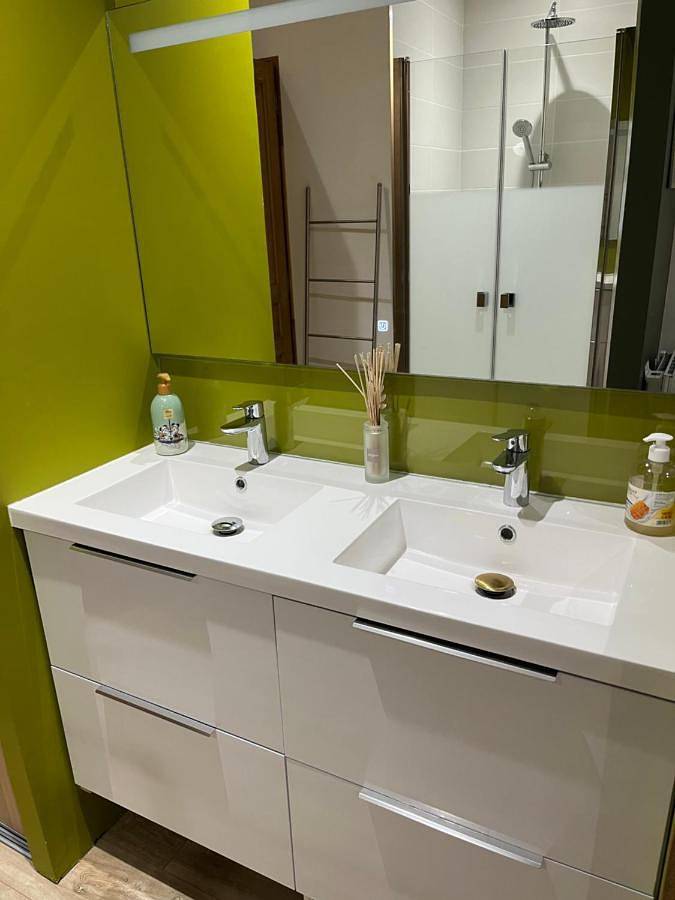 Location de vacances pour 6 personnes, avec jardin à Montierchaume - 2