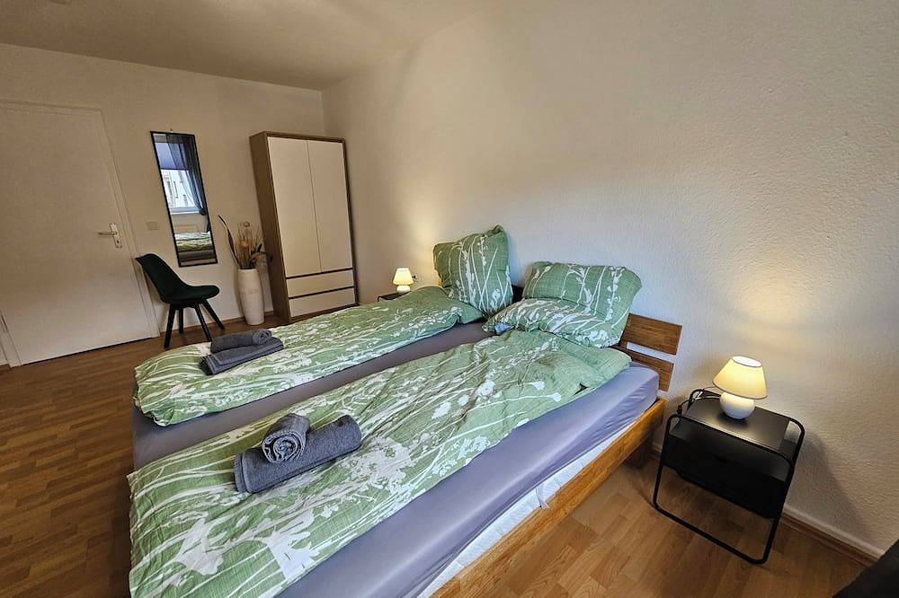 Geheel appartement, Large modern vacation apartment in Nord-Holland (Kassel), Kassel