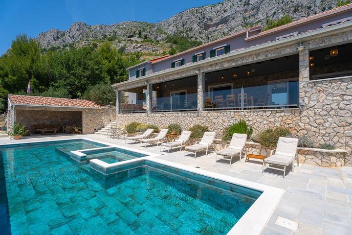 Seaview Villa Granda Lokva in Lokva Rogoznica, Omis-Riviera