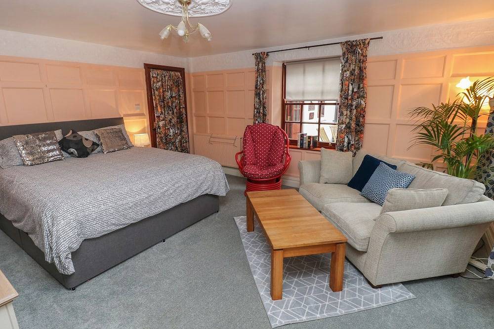 The Laurels Flat, romantic, country holiday cottage in St Fagans in Cardiff, Région de Cardiff