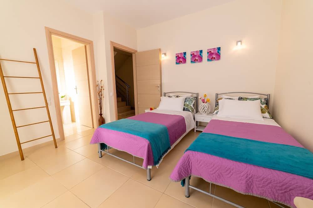 Villa Parga – with private pool and authentic Sunset Panorama view! in Parga City, Preveza regional unit