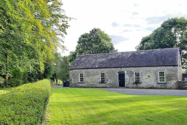 Location de vacances pour 10 personnes, avec jardin dans Monaghan