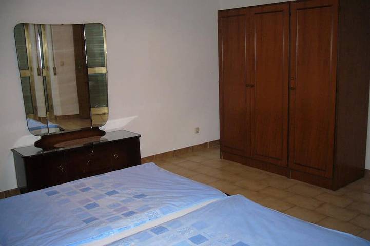 Appartement entier, Appartement spacieux à La Caletta, à quelques minutes de la plage in La Caletta, Siniscola