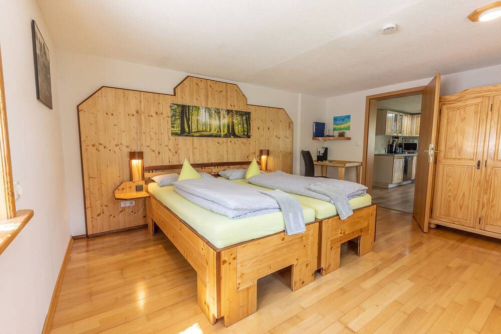 Sehr ruhiges Ferienhaus im Rothaargebirge für Entdecker in Hilchenbach, Kreis Siegen-Wittgenstein