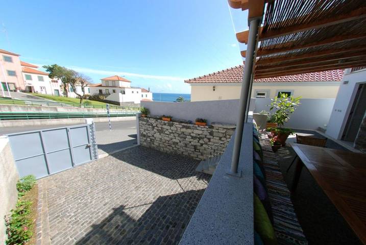 Casa de férias para 5 pessoas, com Varanda e Terraço em Calheta