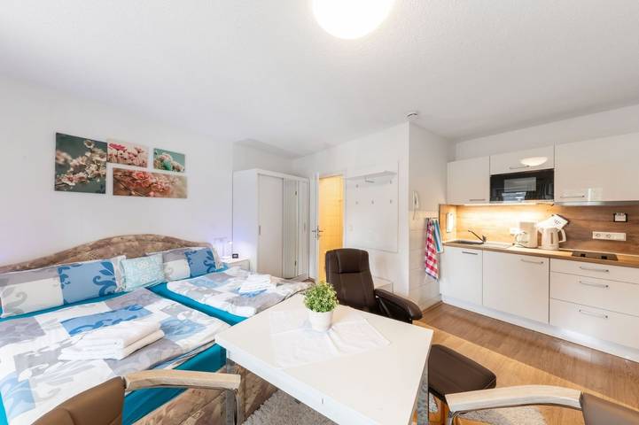 Ferienwohnung für 3 Personen, mit Garten in Zella-Mehlis - 2
