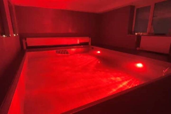 Appartement entier, Vacation apartment+indoor pool 26-28°/garden/terrace in Neuss, Rhein-Kreis Neuss