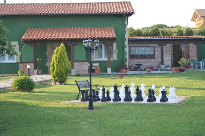 Casa rural para 2 personas, con Terraza además de Jardín y Vistas en San Vicente de la Barquera