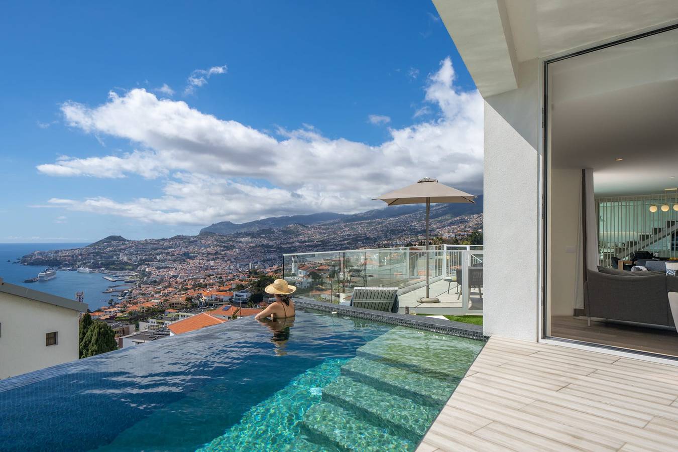 Wonderful Villa - Villa de 3 chambres avec piscine in São Gonçalo, Île de Madère
