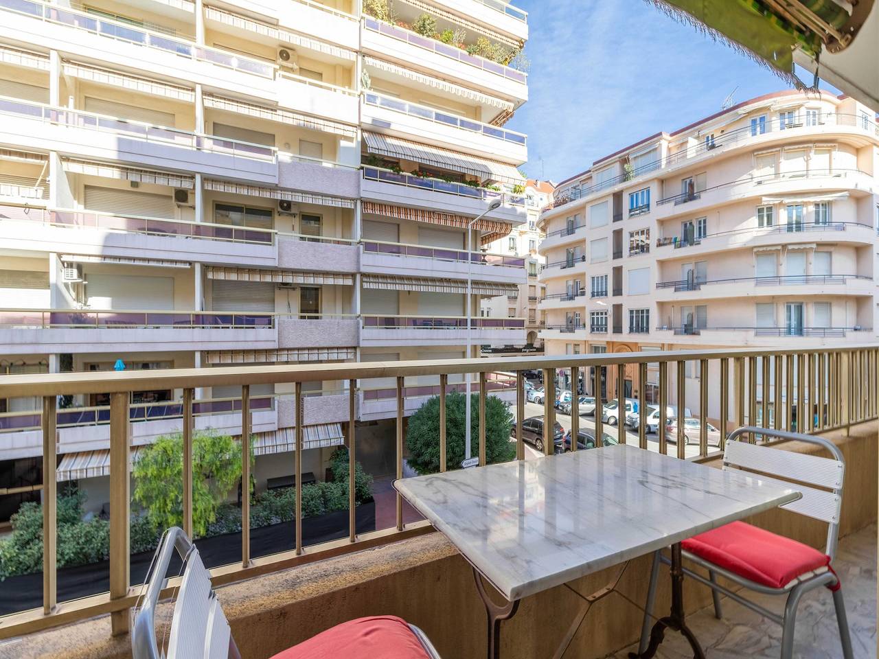 Appartement entier, Cosy studio coeur de Cannes - Proche mer in Cannes, Côte méditerranéenne (France)