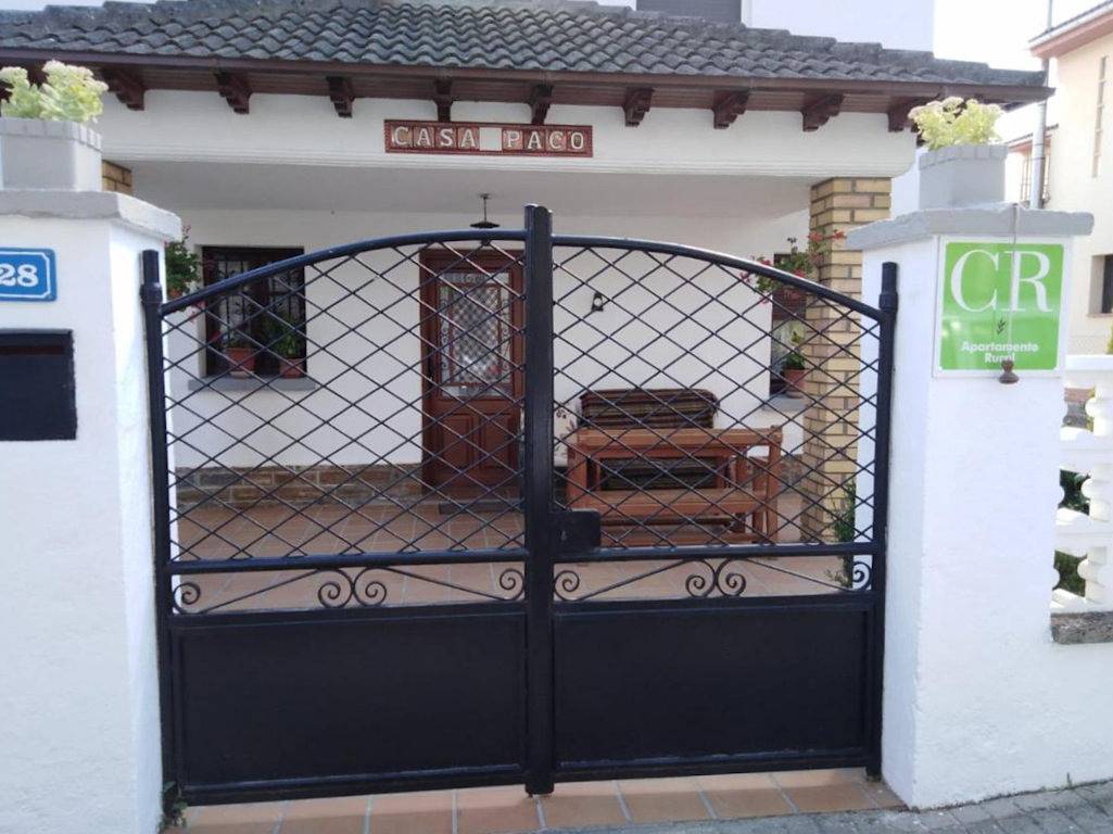 Appartement entier, Apartamento con Jacuzzi y Amplia Terraza in Aínsa, Pyrénées espagnoles