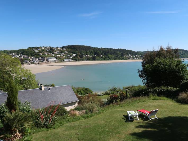 Location de vacances pour 8 personnes, avec terrasse et jardin à Trédrez-Locquémeau - 3