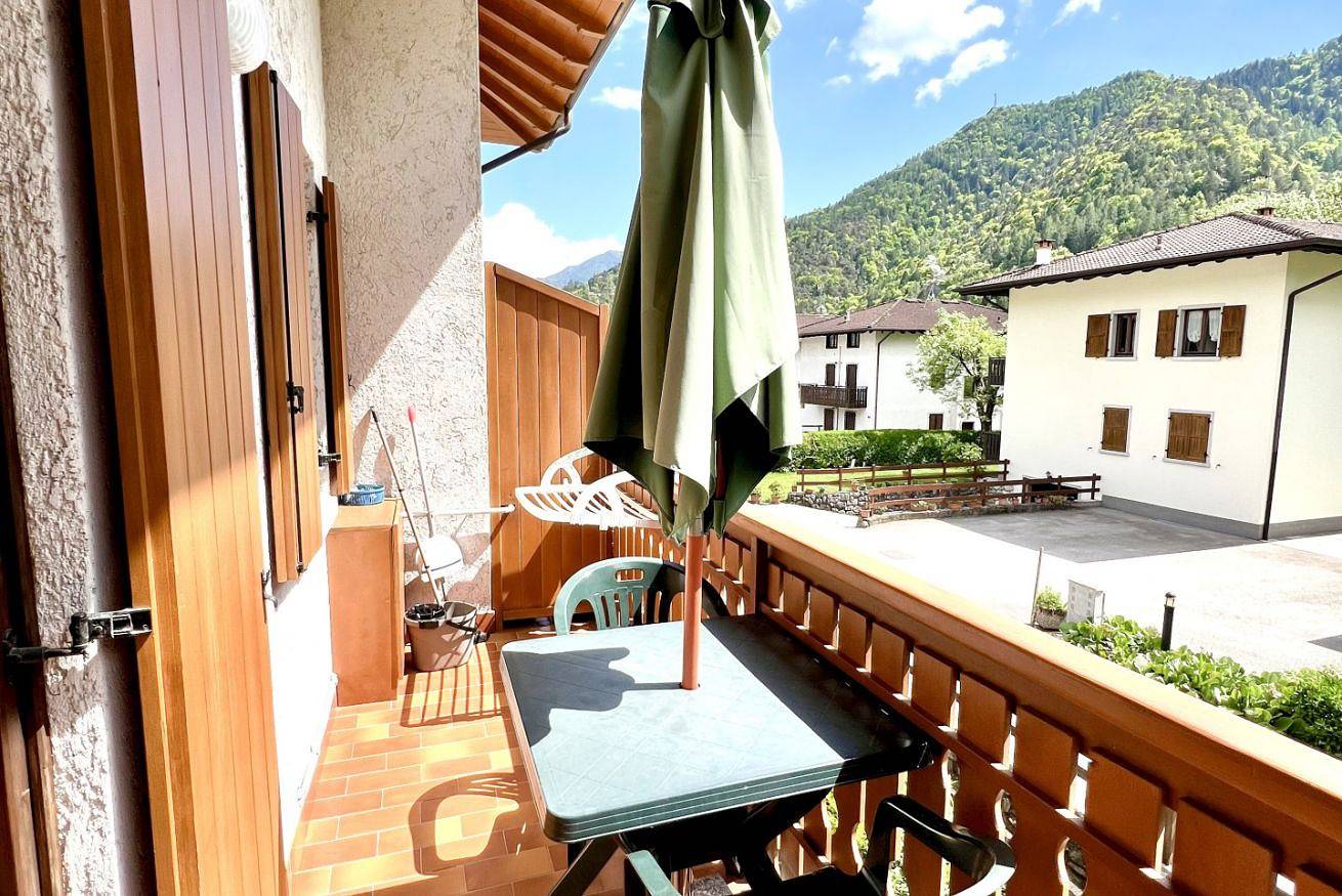 Ganze Wohnung, Casa Lucia Duplex Plus nur 100 mt vom See in Pieve di Ledro, Ledro