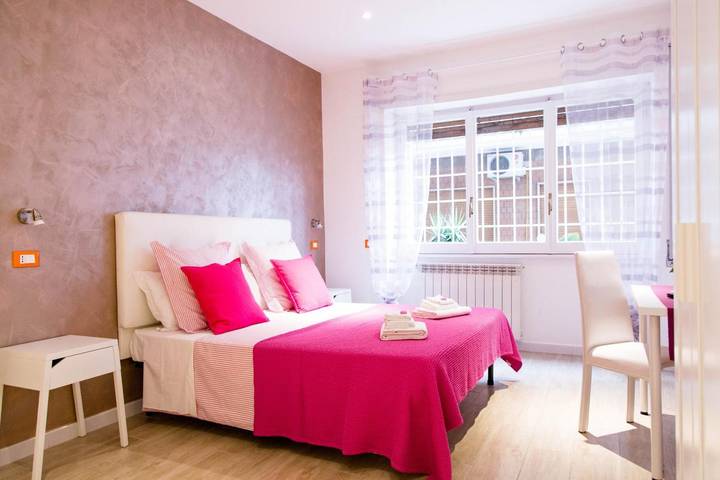 Appartamento 'Doppia' con Wi-Fi e aria condizionata in Roma, Provincia di Roma