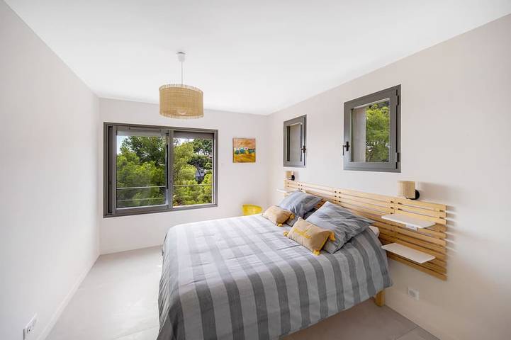 Villa pour 10 personnes, avec terrasse et jardin, animaux acceptés à Carqueiranne - 4