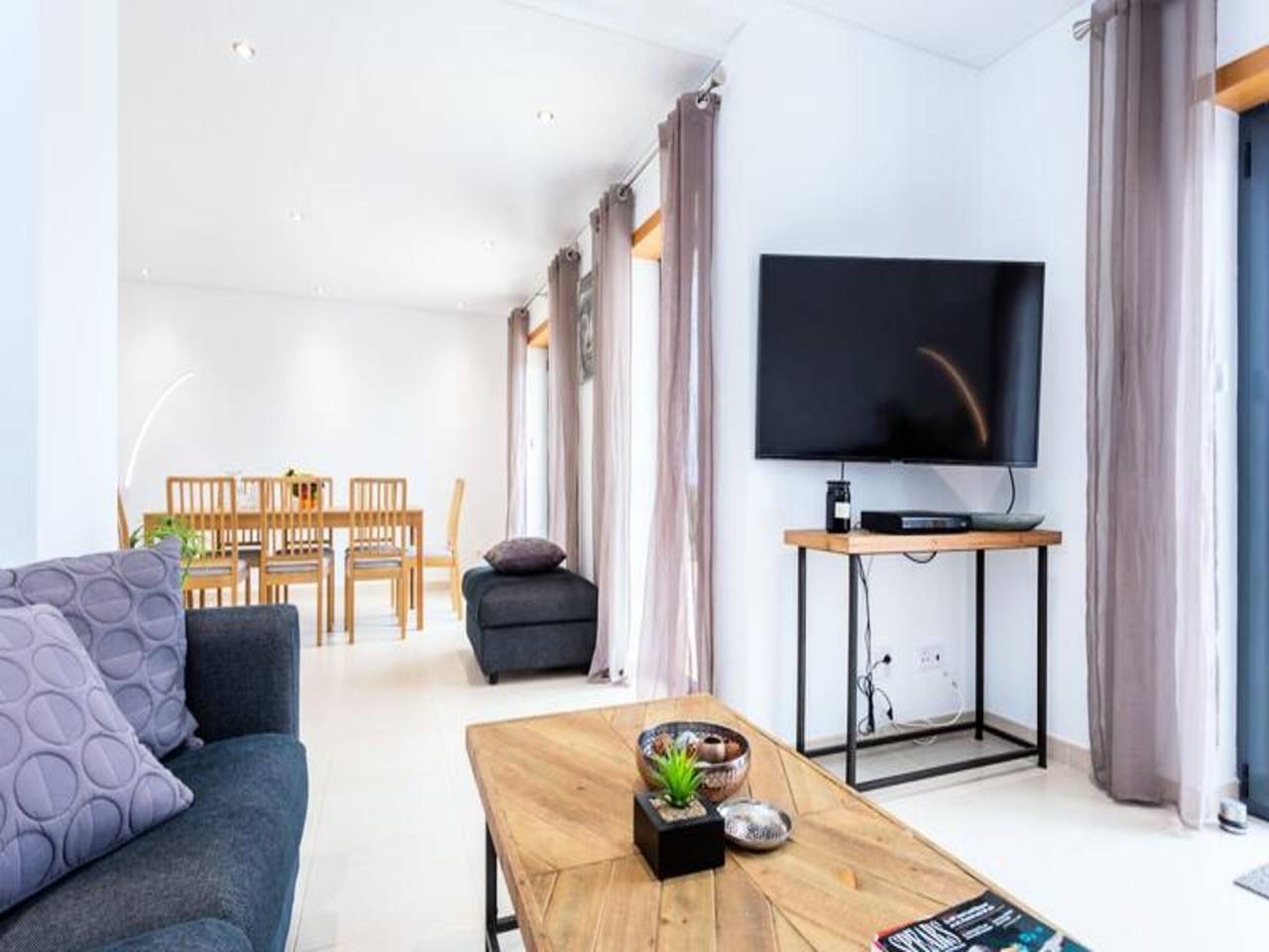 Ganze Wohnung, Villa in Raposeira mit Meerblick in Raposeira, Vila do Bispo