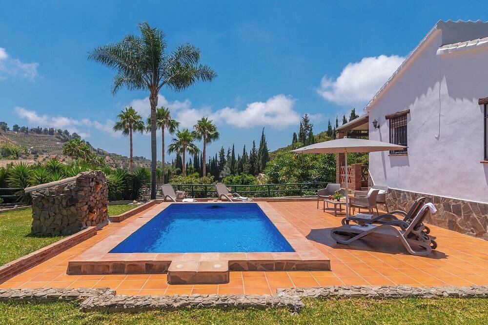 Casa vacanza a Axarquía a partire da 102€ a notte