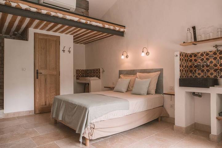 Le Coeurisier, Mas Provençale in Le Thor, Vaucluse