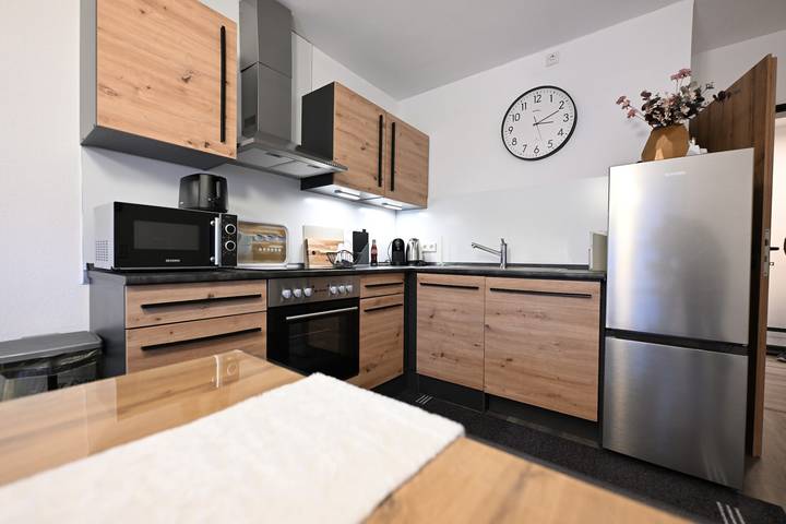 Hel lejlighed, Apartment Timos Ferienwohnung mit privater Terrasse und Wlan in Schmallenberg, Hochsauerlandkreis