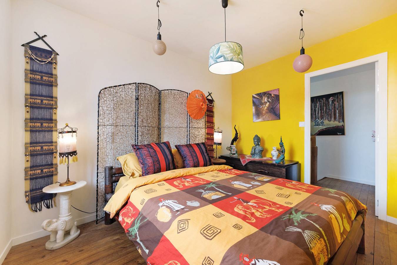 Chambre d’hôtes « Les Philous Gourmands - Thaïlande » avec jardin privé et Wi-Fi in Sèvremont, Fontenay-le-Comte