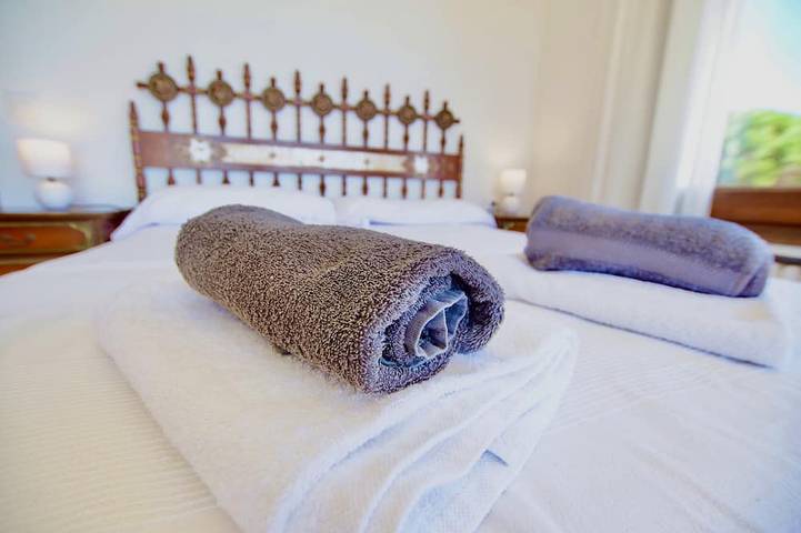 Villa für 6 Personen, mit Garten und Whirlpool sowie Pool und Balkon an der Costa Brava - 4