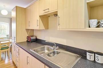 Apartment for 4 People in Kent Downs, Photo 4