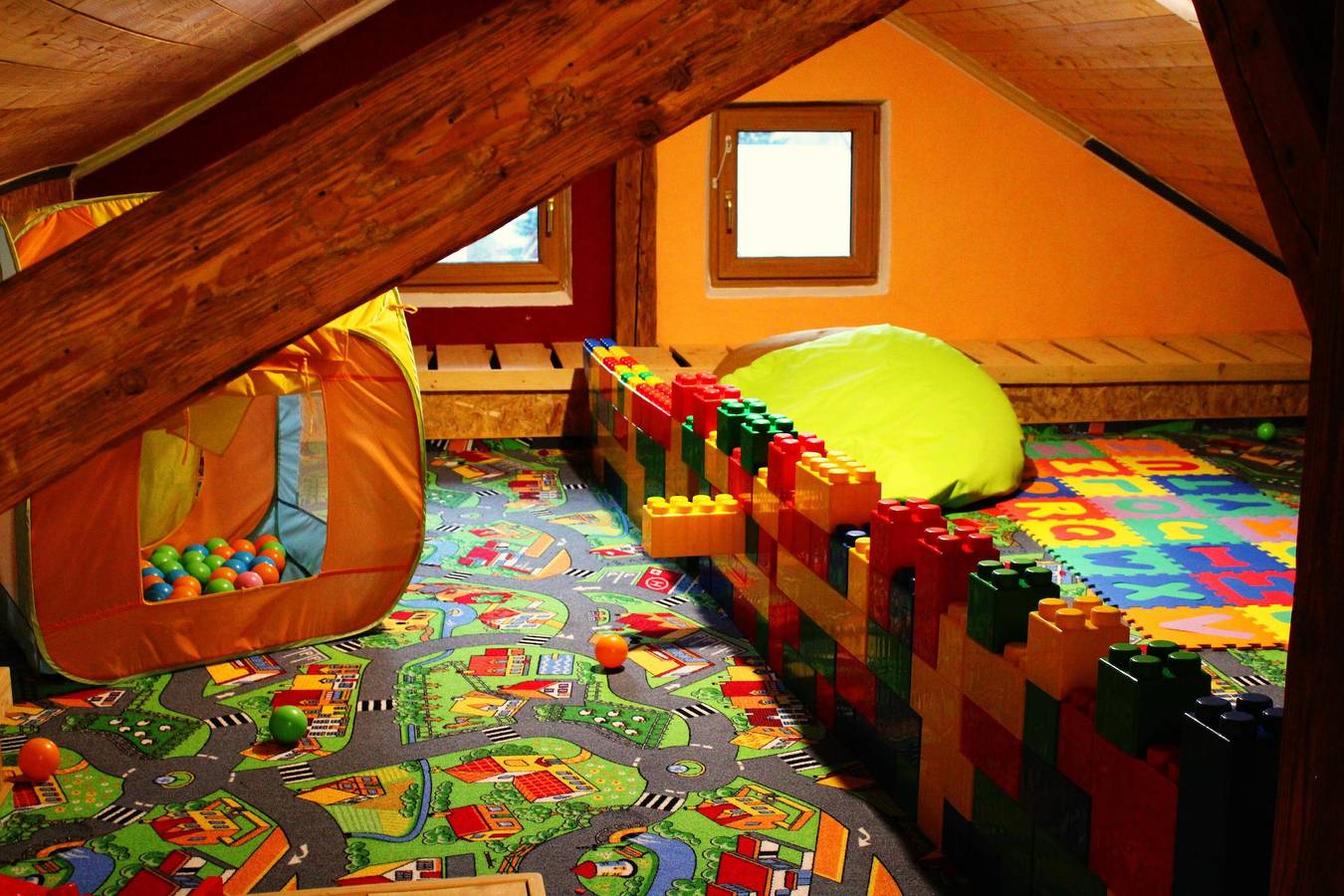 Bayerische Gastwirtschaft Dimpfl-Stadl - Ferienwohnung 100qm in Lam, Ostbayern