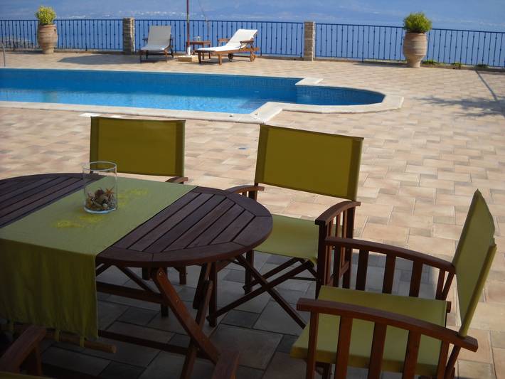 Villa für 7 Personen, mit Garten und Ausblick sowie Meerblick in Griechenland - 3