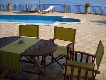 Vacation Rental for 7 Guests in Peloponnese region, Picture 2